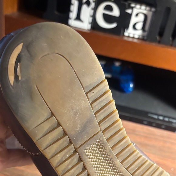 Magnanni Dark Brown Leather Sneakers - Picture 10 of 12